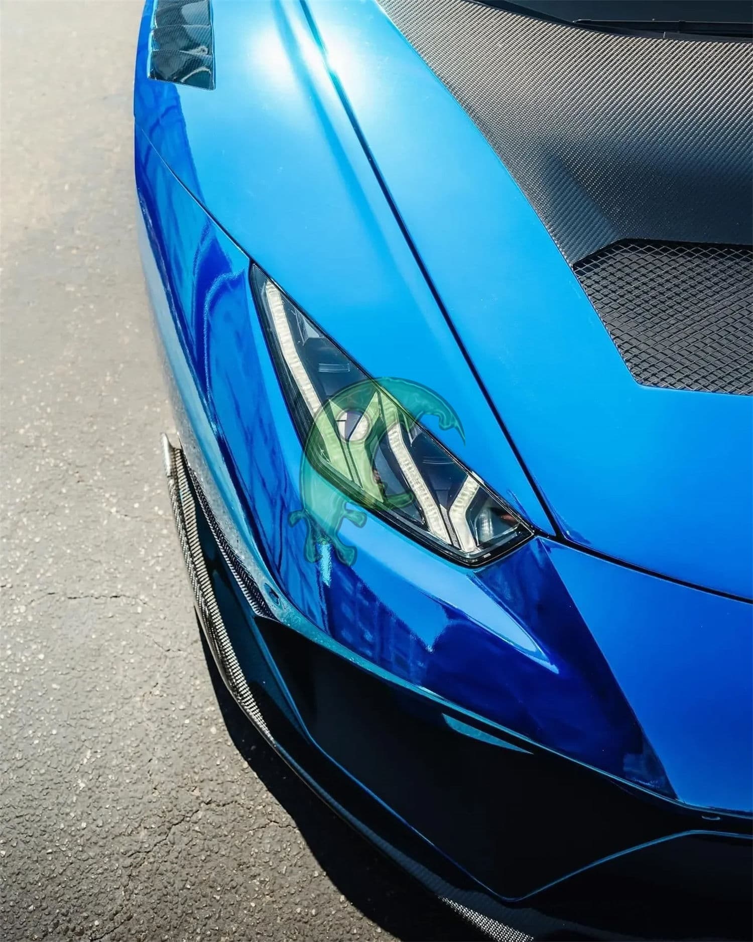 Dry Carbon Fiber Bonnet Hood for Lamborghini Huracan LP610/LP580 - LB Style