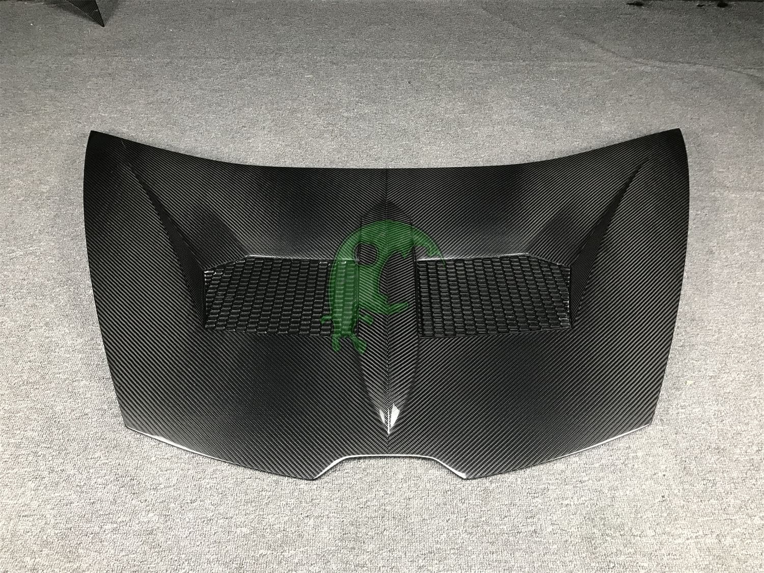 Dry Carbon Fiber Bonnet Hood for Lamborghini Huracan LP610/LP580 - LB Style