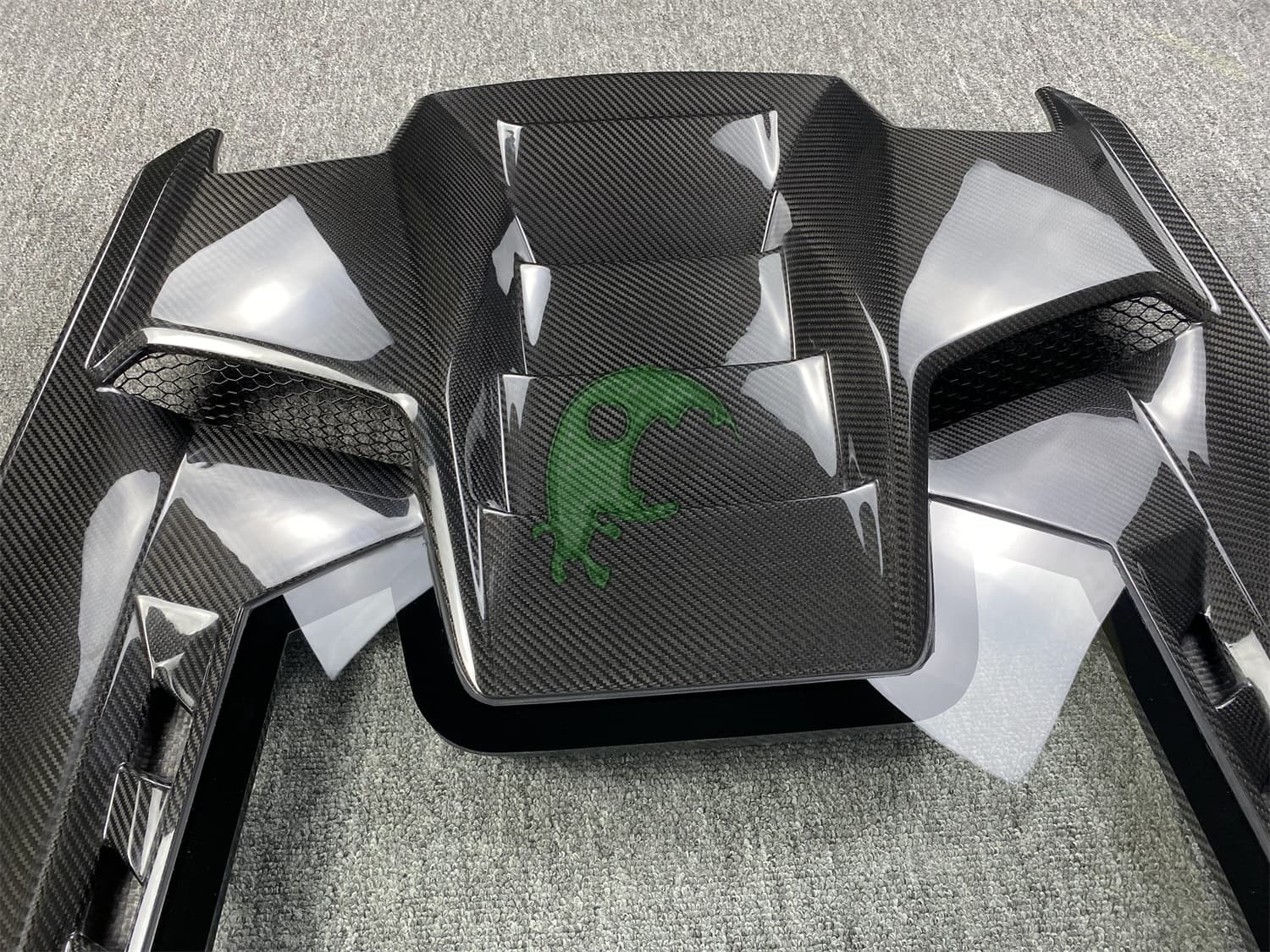 Dry Carbon Fiber Rear Engine Cover for Lamborghini Huracan LP610/LP580 - Performante Style