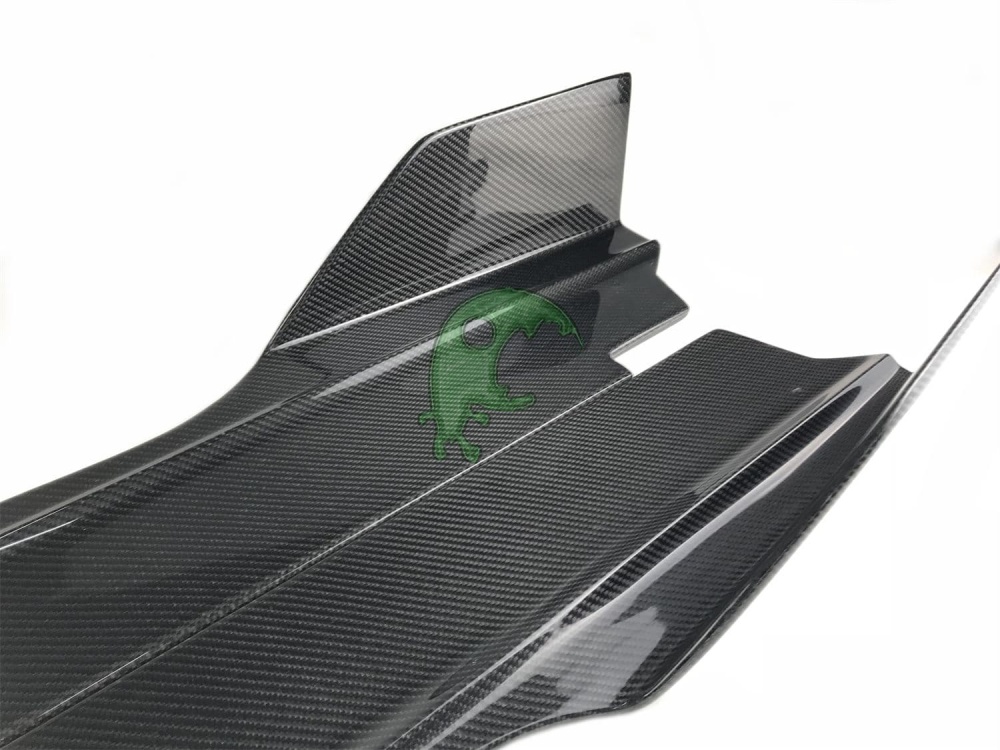 Dry Carbon Fiber Side Skirt for Lamborghini Huracan LP610/LP580 - Vorsteiner Style