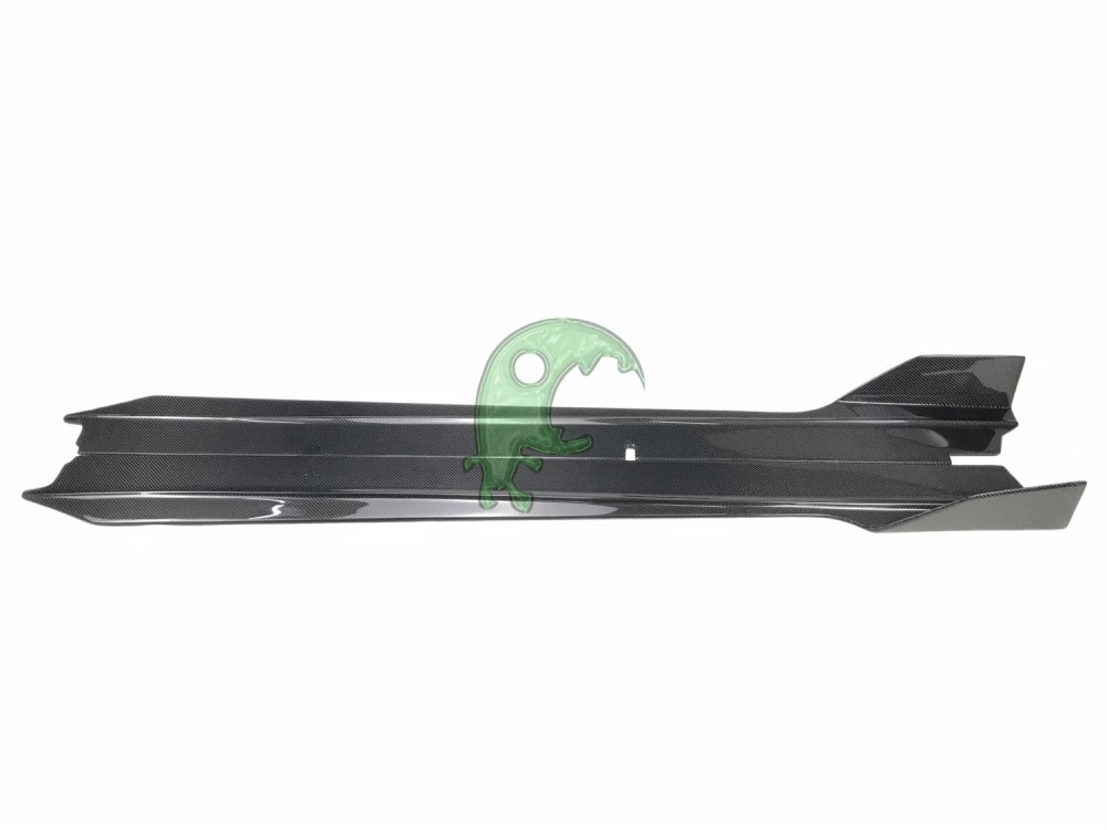 Dry Carbon Fiber Side Skirt for Lamborghini Huracan LP610/LP580 - Vorsteiner Style