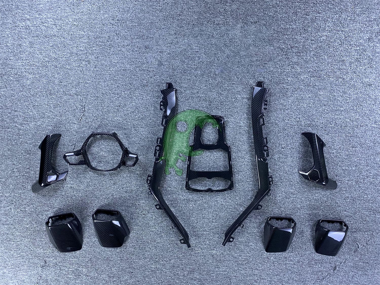Dry Carbon Fiber Interiors Kits for Lamborghini Huracan LP610/LP580