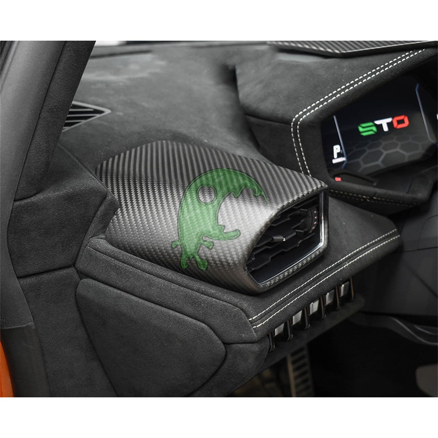 Dry Carbon Fiber AC Cover Interiors Kits for Lamborghini Huracan LP610/LP580/EVO