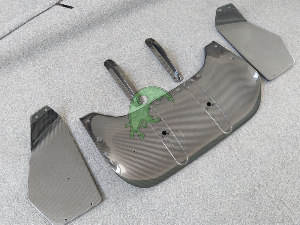 Carbon Fiber Rear Diffuser for Lamborghini Huracan LP610 - LB Style