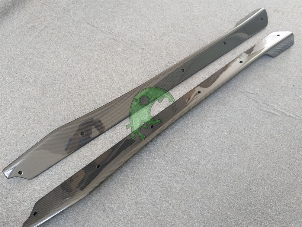 Carbon Fiber Side Skirt Underboard for Lamborghini Huracan LP610/LP580 - LB Style