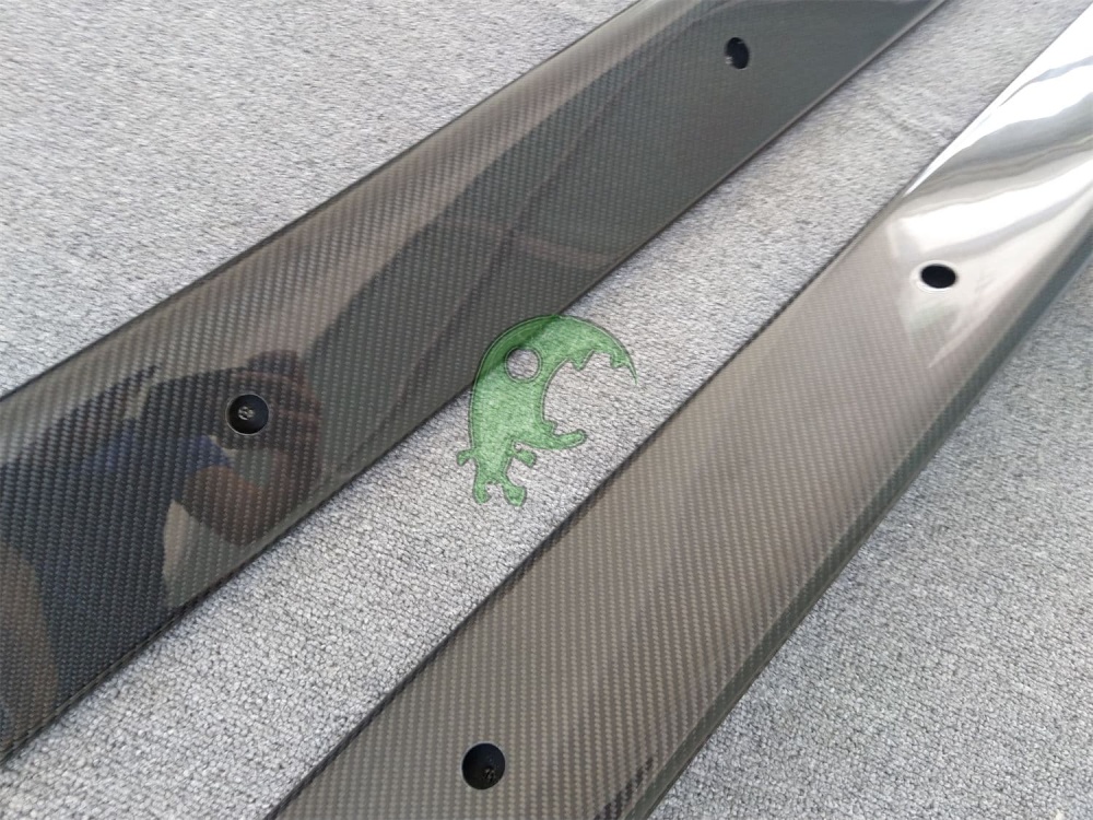 Carbon Fiber Side Skirt Underboard for Lamborghini Huracan LP610/LP580 - LB Style