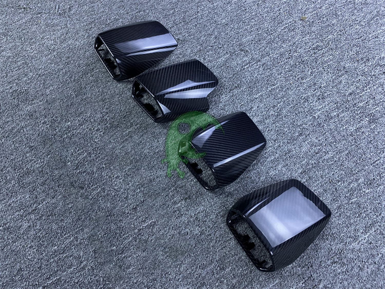 Dry Carbon Fiber AC Air Con Cover Interiors Kits for Lamborghini Huracan LP610/LP580/EVO (Replacement Parts)