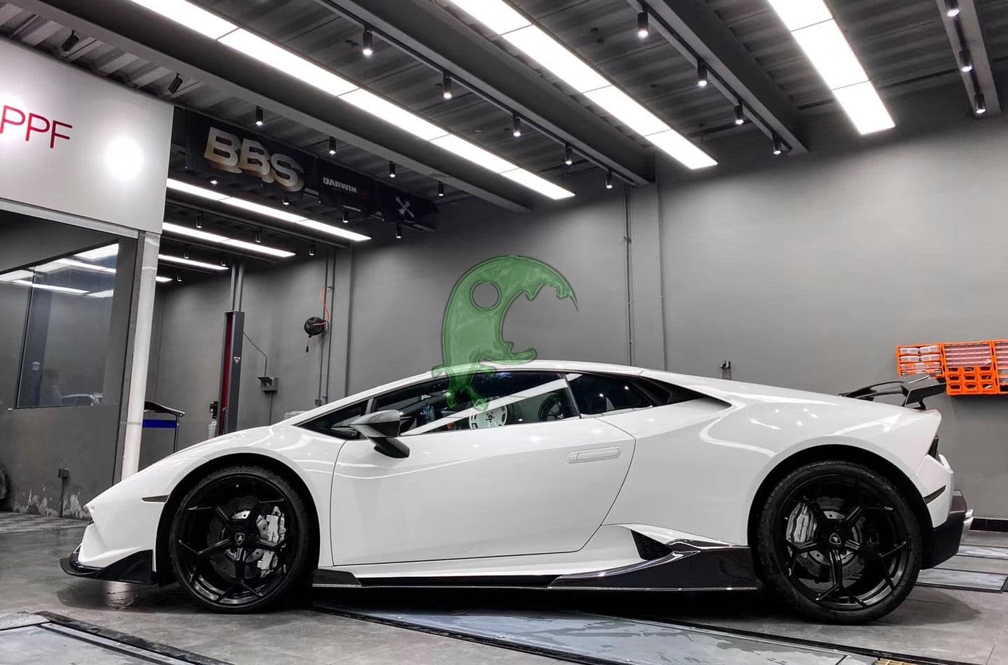 MAD Style Carbon Fiber Side Skirt panel For Lamborghini Huracan lp610 lp580 evo rwd sto tecnica 