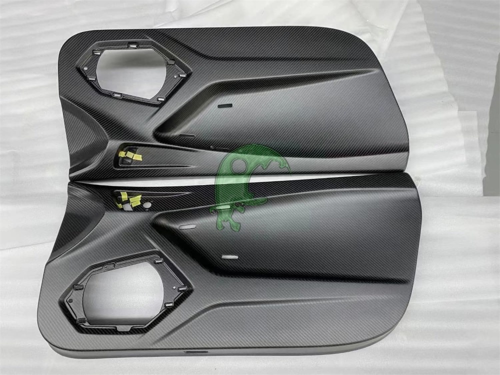 Dry Carbon Fiber Door Panel Plates for Lamborghini Huracan LP610/LP580/EVO