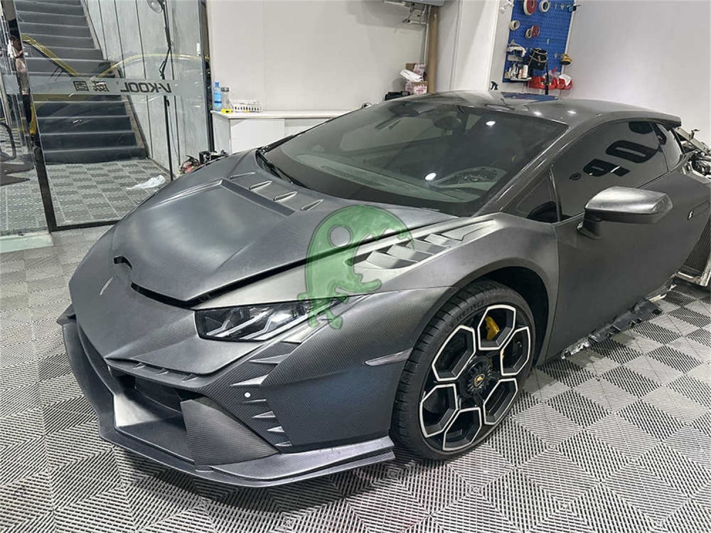 Dry Carbon Fiber Front Bumper for Lamborghini Huracan LP610/LP580/EVO - Tecnica Style
