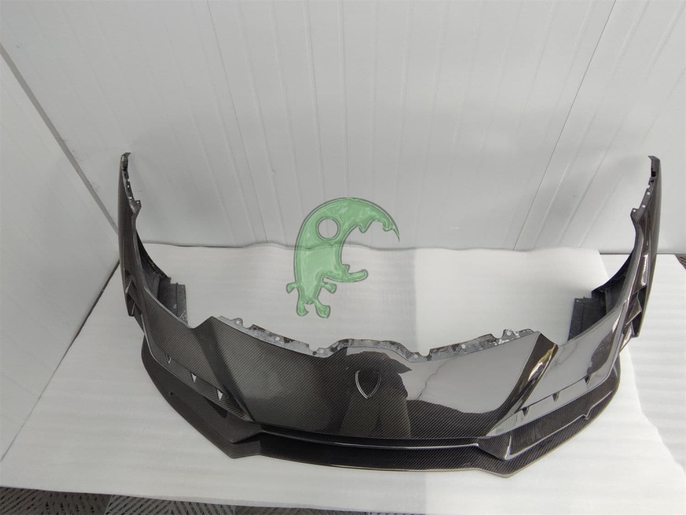 Dry Carbon Fiber Front Bumper for Lamborghini Huracan LP610/LP580/EVO - Tecnica Style