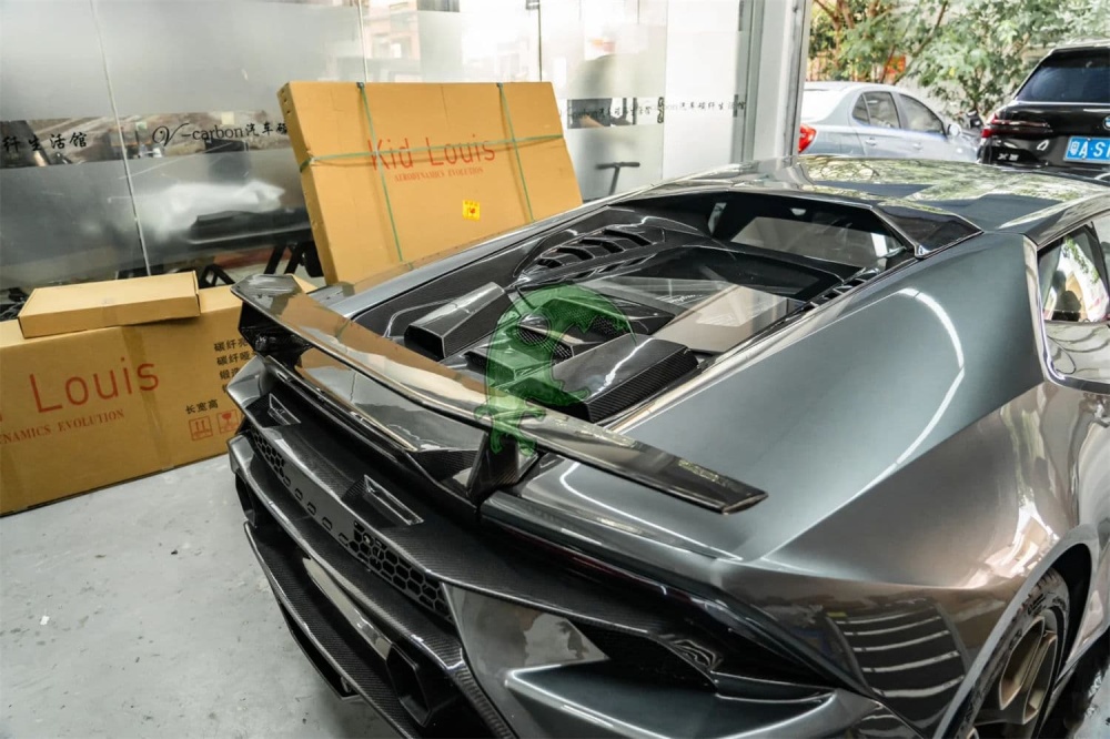 Dry Carbon Fiber Rear Engine Cover Hood for Lamborghini Huracan LP610/LP580/EVO - Tecnica Style