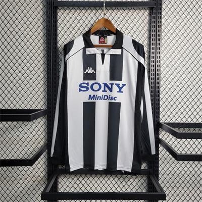 Retro Long Sleeve 1997-98 Juventus Home