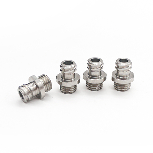 Precision stainless steel luer connector male M5M6M8 male pagoda female connector five-axis lathe machining