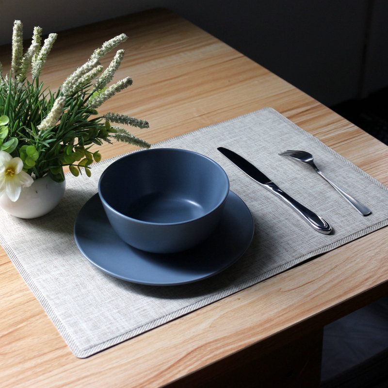 Anti-Slip Placemats Imitation Linen Leather Easy Wiping Cleaning Set of 4