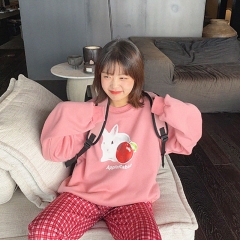 圆领卫衣2609 苹果兔