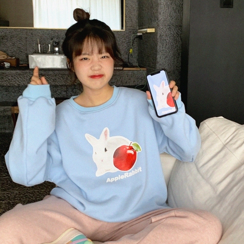 圆领卫衣2609 苹果兔