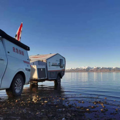 水滴型越野拖挂房车