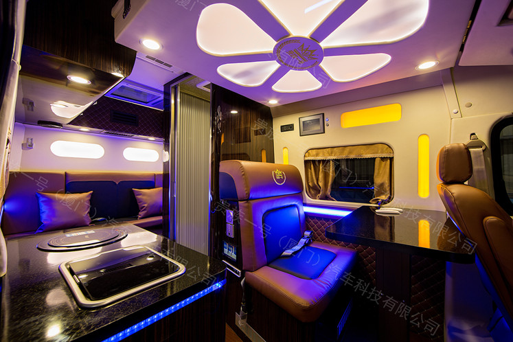 Class B Caravan RV