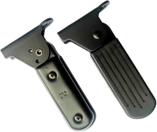 REAR FOOTPEGS
