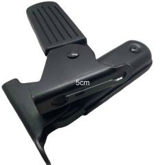 REAR FOOTPEGS