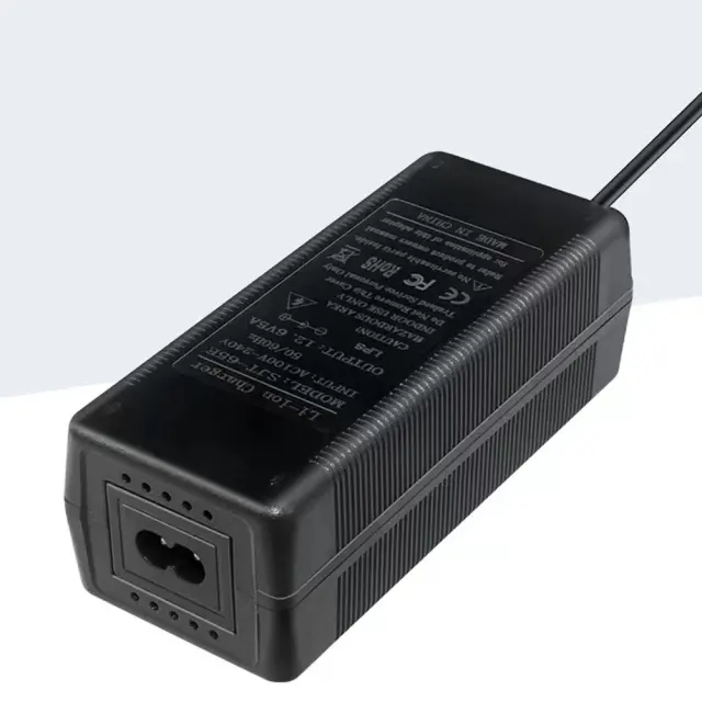 Genéric Ventilated Charger 54,6v 2A