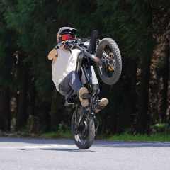 Electric Bike COSWHEEL R6000 7000W 60v 30Ah 19