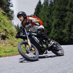Electric Bike COSWHEEL R6000 7000W 60v 30Ah 19