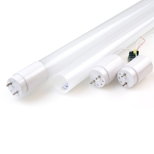 Les tubes en verre menés de tube ont mené les lumières de tube menées par usine de la Chine 6500k SMD2835 9w 18w 25w Tube LED T8 en verre blanc froid