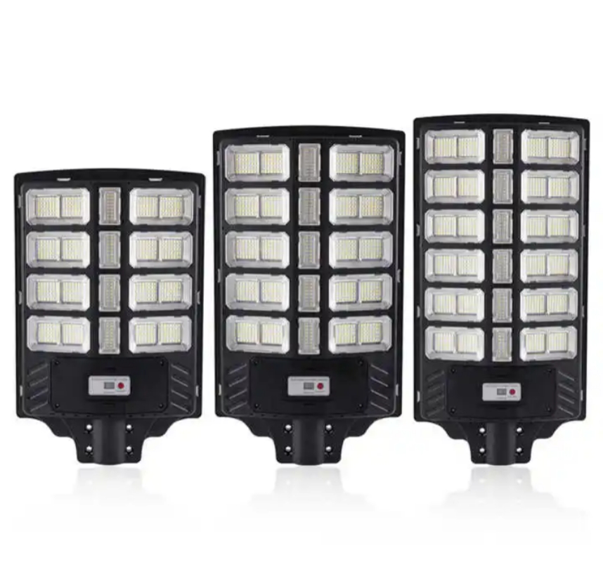 Lampadaires solaires LED d'extérieur tout-en-un 800 W avec détecteurs de mouvement et télécommandes pour un éclairage optimal