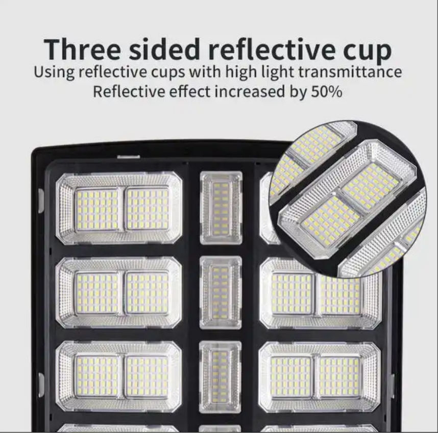 Lampadaires solaires LED d'extérieur tout-en-un 800 W avec détecteurs de mouvement et télécommandes pour un éclairage optimal