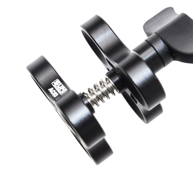 AC03 clamps