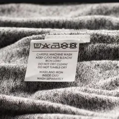 Belles étiquettes de soin de lavage personnelles imprimées sur mesure pour les vêtements de vêtement