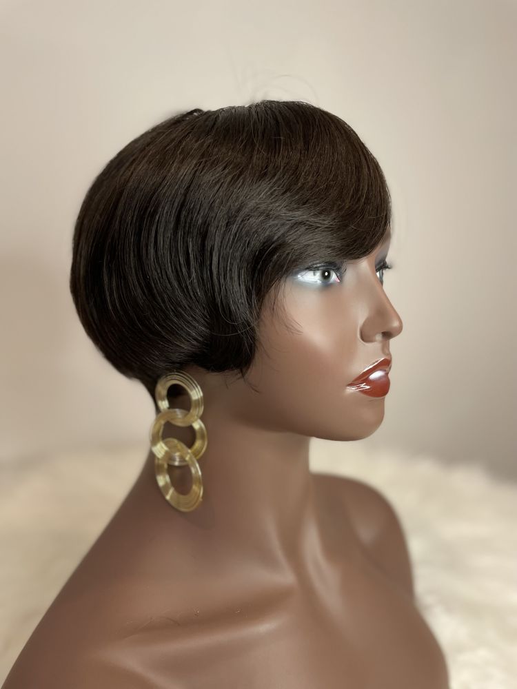 Wholesale Ombre Color Short Wigs For Women Brazilian Human Hair No Lace Front Bob Wig With Bangs Pixie Wig  Straight Hair with Natural Color