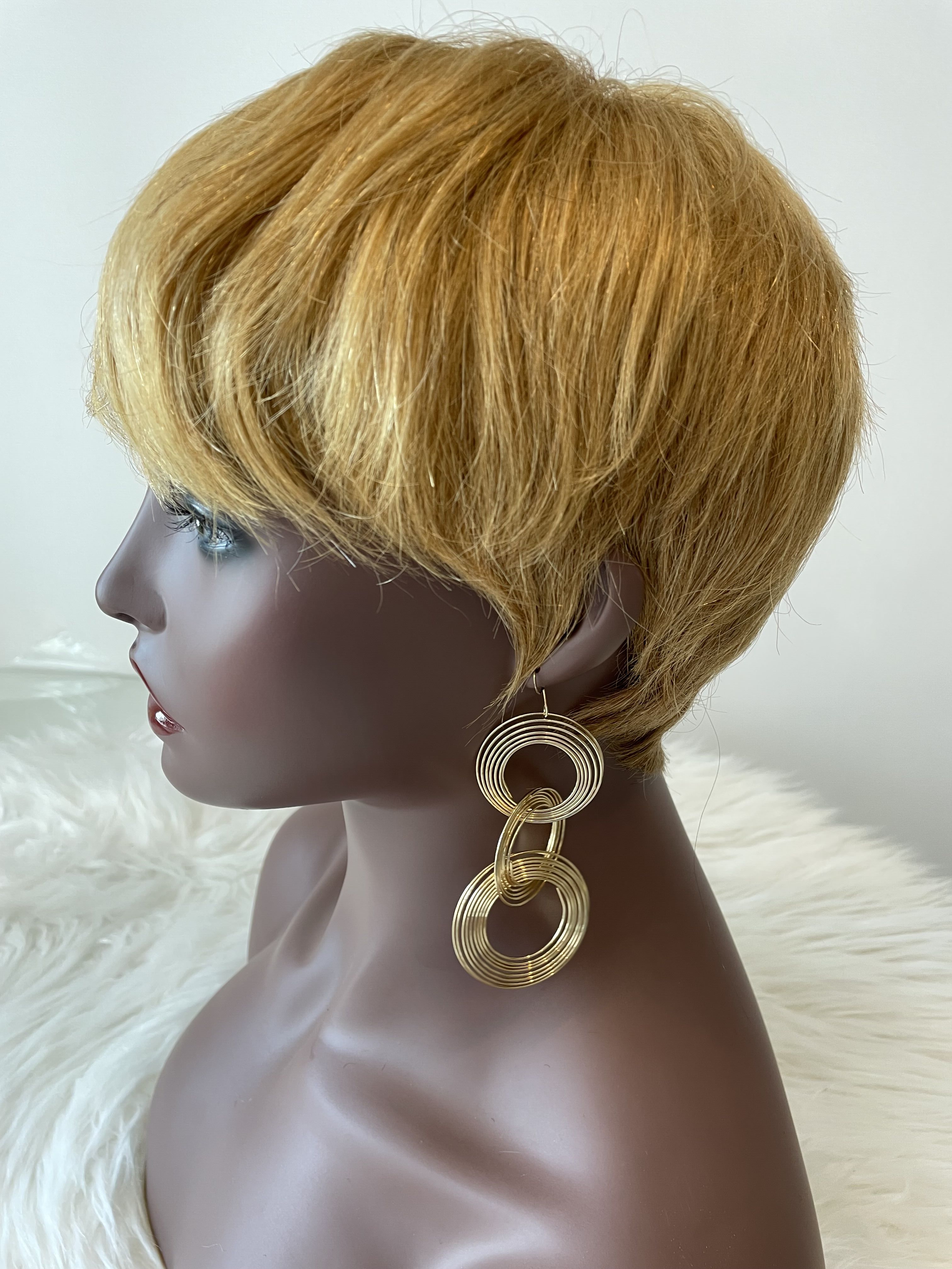 Wholesale Ombre Color Short Wigs For Women Brazilian Human Hair No Lace Front Bob Wig With Bangs Pixie Wig  Straight Hair with 27# Color