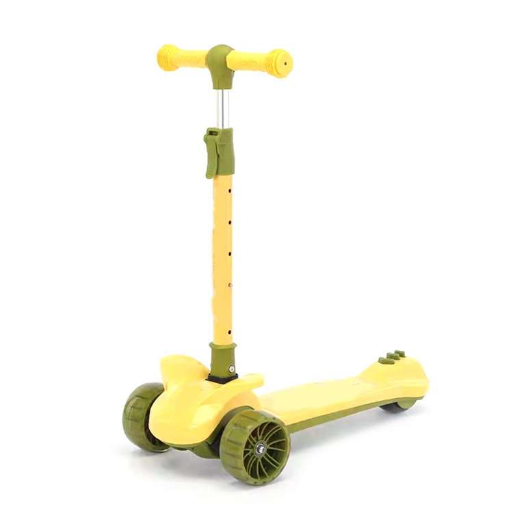 2022 new style of crane children cartoon multi-color scooter the most bought style