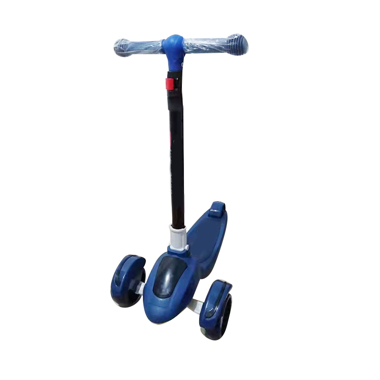 2022 New Crane Kids Cartoon Multi-Color Scooter is the coolest style