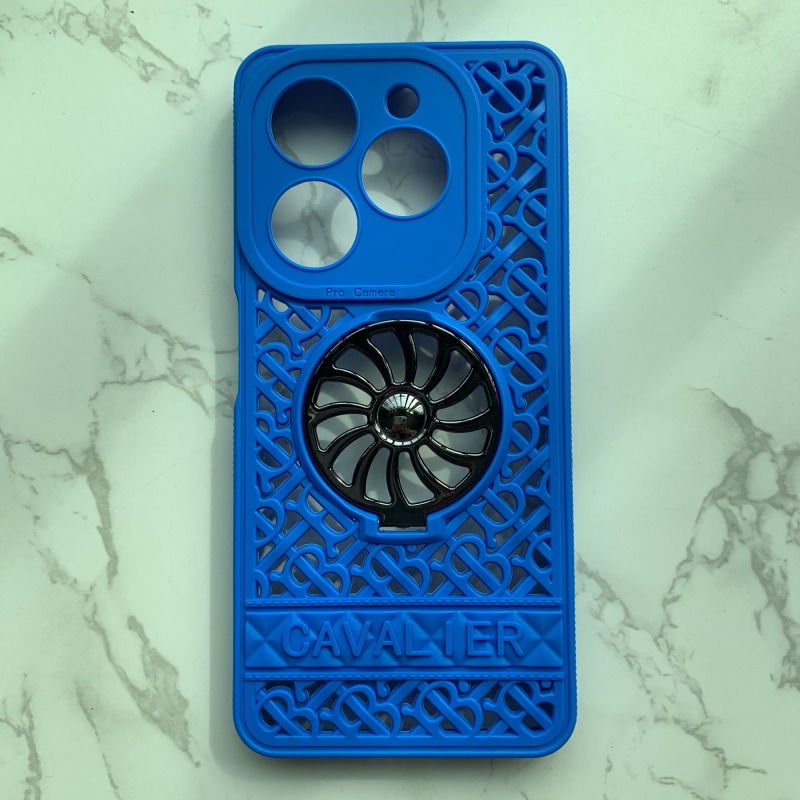 The African Knight case works with the voice phone SPARK 20C