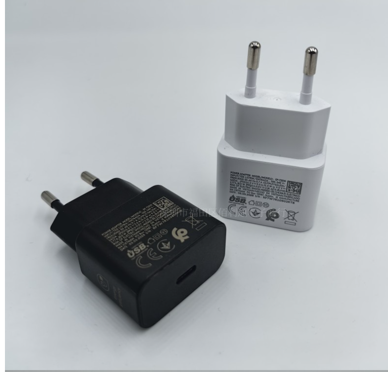 Wholesale 20W Slow Charger with Type-C Ports