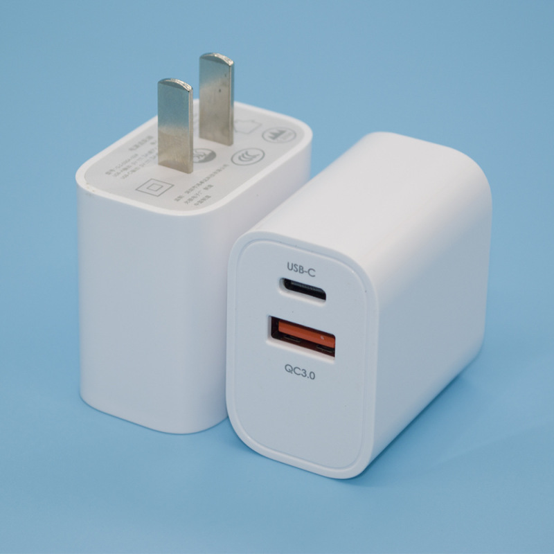 Wholesale EU US UK 20W Fast Charger PD QC USB Type C Quick Wall Charger 2 Port Type C Usb Fast Wall Charger
