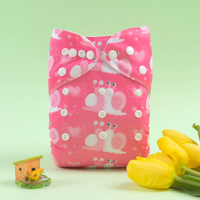 ALVABABY One Size Positioning Printed Cloth Diaper-Snails(YDP137A)