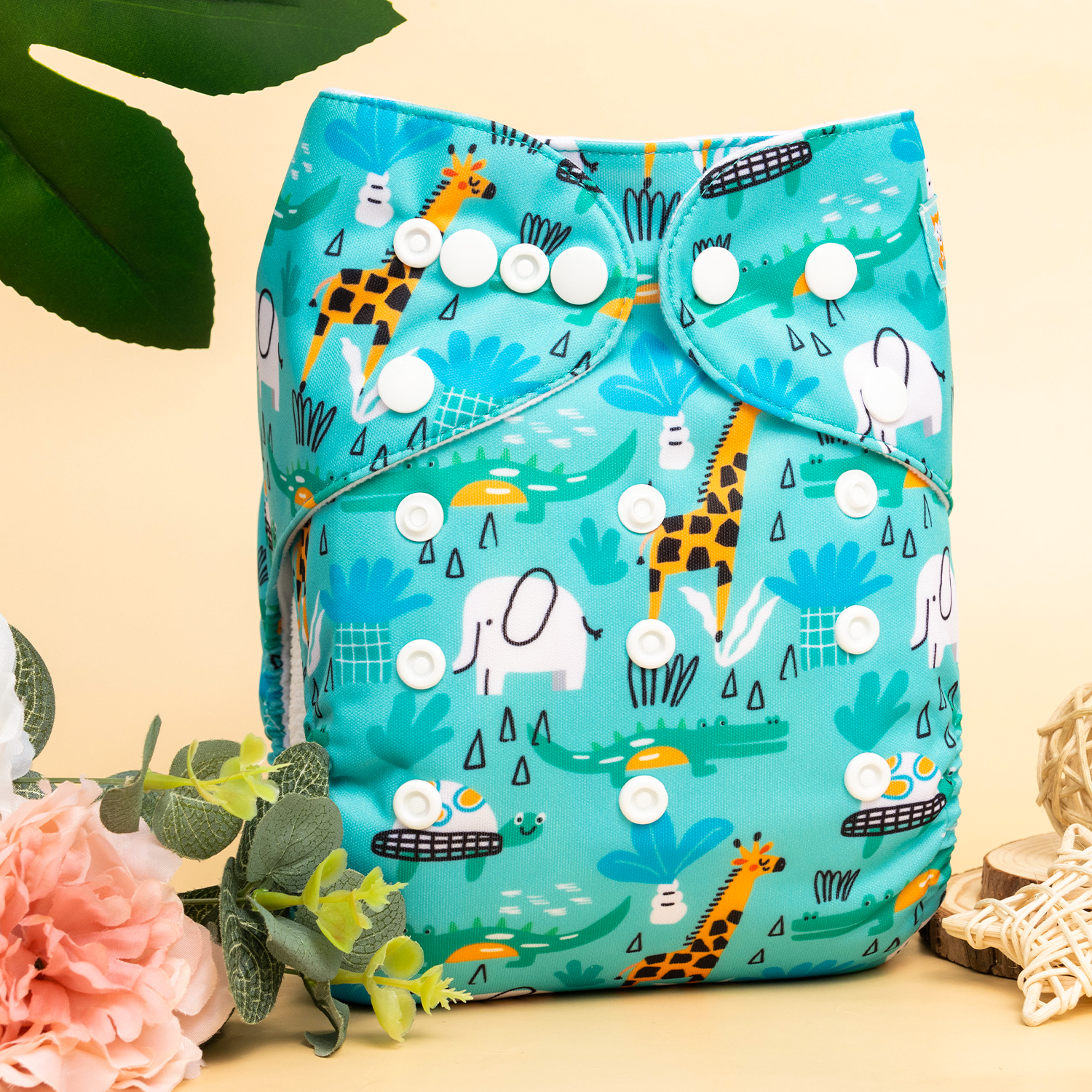 ALVABABY Positioning Cloth Diaper - One Size Adjustable Washable & Reusable Diaper for Babies and Toddlers (Giraffe, ED07A)