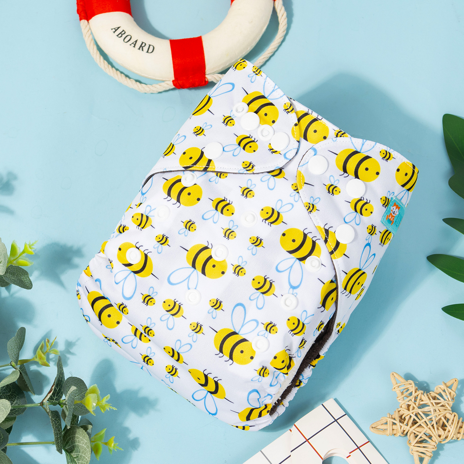 ALVABABY Bamboo Charcoal Cloth Diaper 2.0 with Double Gussets and Tummy Panel Each with 4-layer Charcoal Blend Insert-Bee (CHG-H117A)