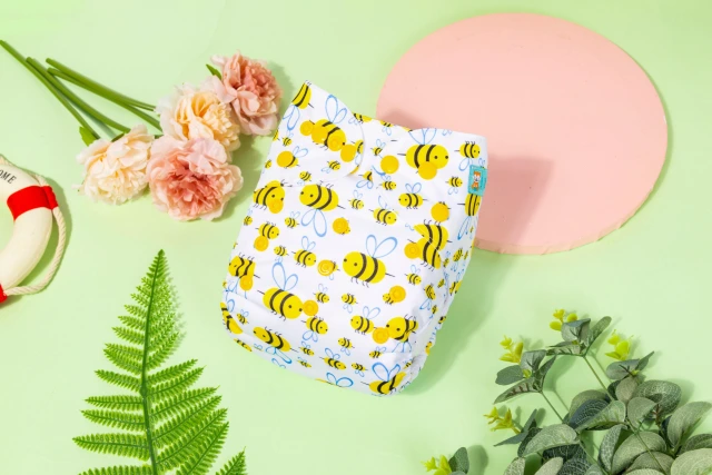 ALVABABY AWJ Lining Cloth Diaper with Tummy Panel for Babies -Bee(WJT-H117A)
