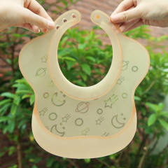 Silicone Baby Bib Lightweight Design Eases Pressure Bruising for Infants & Toddlers (SI04A)