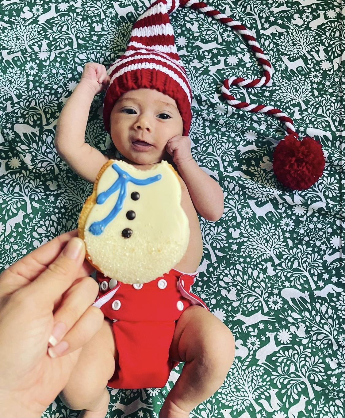 ALVABABY Newborn Cloth Diaper - Adjustable,Washable,Reusable Cloth Diaper with Pocket for Baby under 12lbs Red(SB07A)