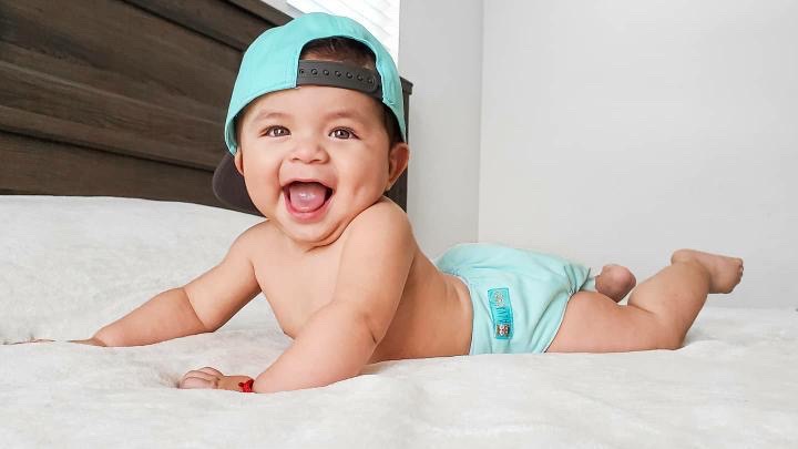 ALVABABY Newborn Velcro Cloth Diaper, Adjustable Reusable Hook & Loop Cloth Diaper for Baby under 12lbs (VB03A Blue )