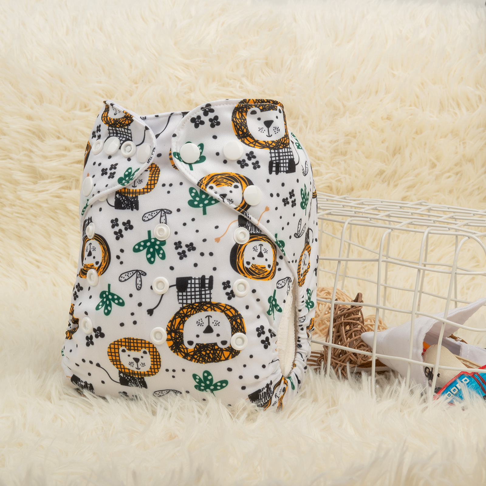 ALVABABY Print Cloth Diaper - One Size Adjustable Washable & Reusable Diaper for Babies and Toddlers (Lions, H358A)