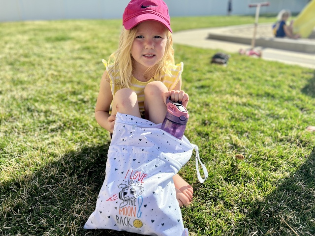 (All patterns)ALVABABY Positioning Printed Wet Dry Bag with Two Zippered Pockets