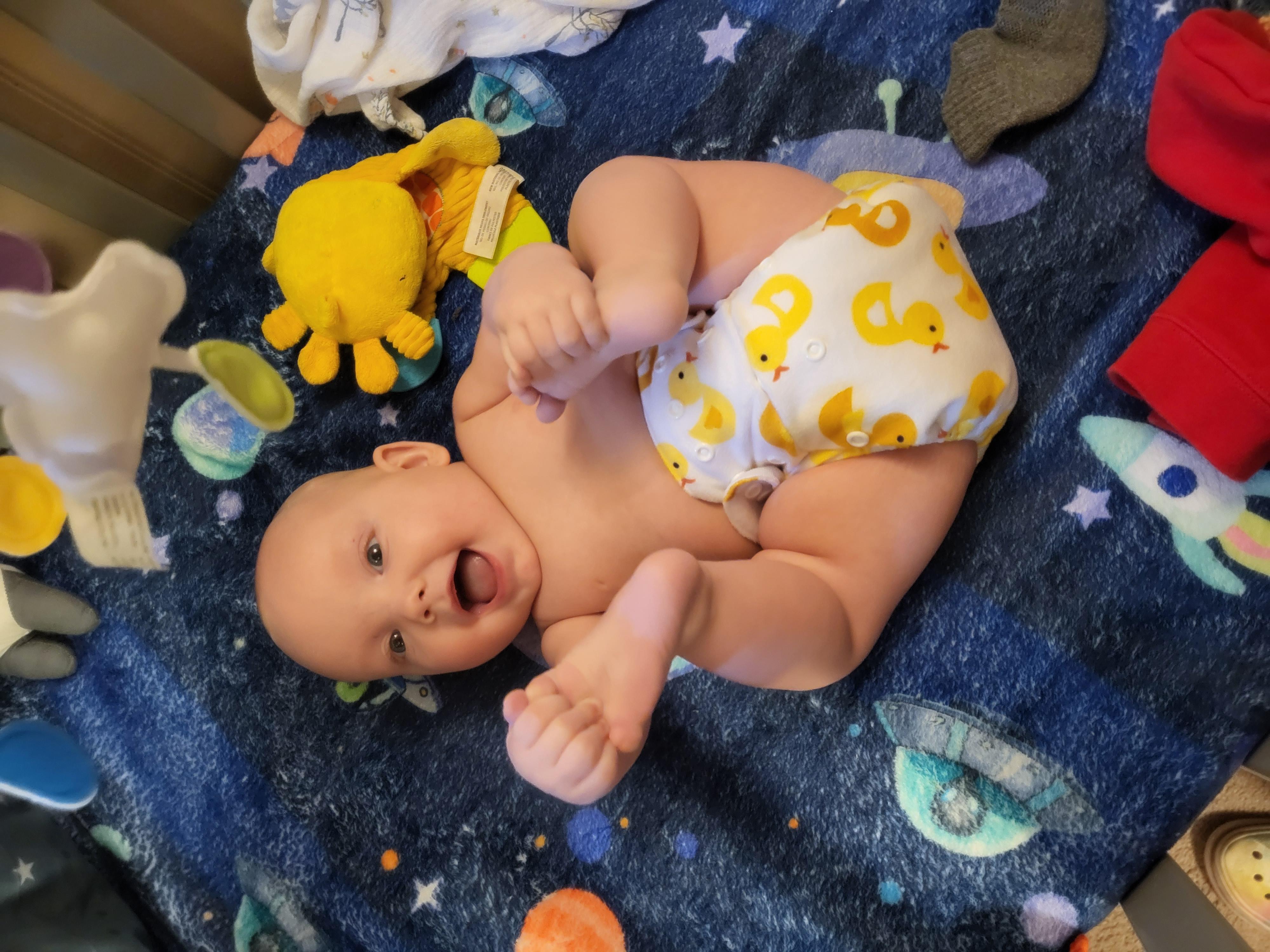 ALVABABY Print Cloth Diaper - One Size Adjustable Washable & Reusable Diaper for Babies and Toddlers (Ducks, A24A)